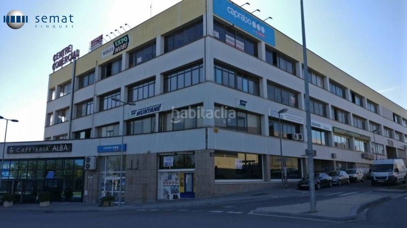 Foto 381f8929-54d4-49ca-b26d-4e1f231b983e. Local comercial a Tàrrega
