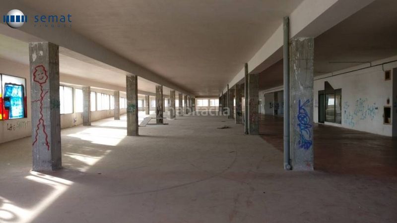Foto 6d01fa8d-fe27-478c-8843-d3aaa1c59123. Local comercial a Tàrrega