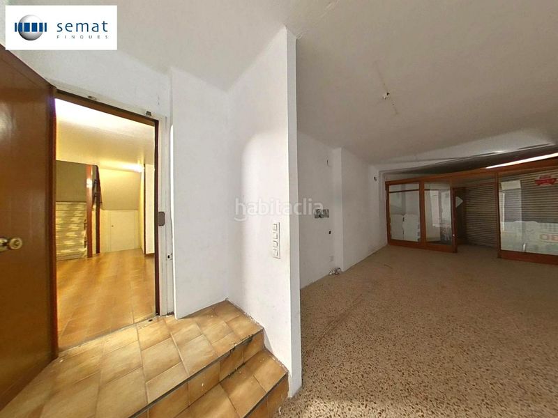 Foto 754535f4-f6bf-45cf-84cd-31d5796c00a9. Local comercial a Cervera