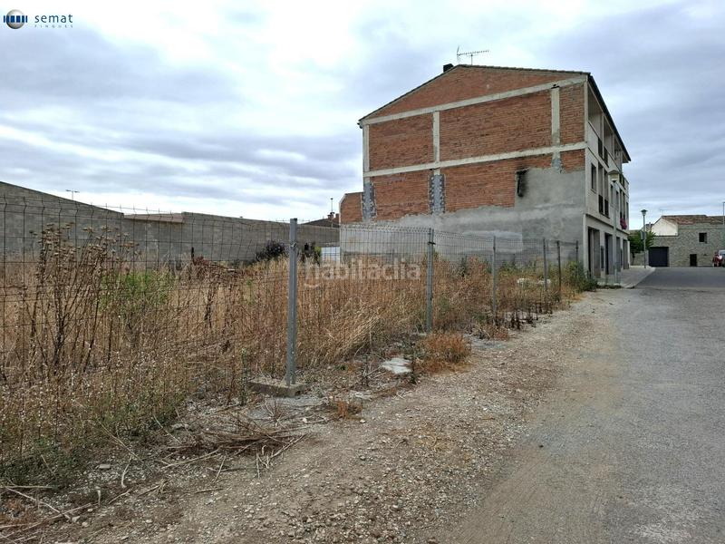 Foto ed8a8605-5023-453b-8168-4a507ed7c8c5. Terreno residencial solar en venta en Golmés
