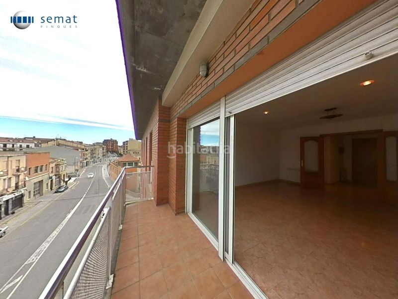 Foto 353b3839-a4f7-464d-88ab-3401802e3442. Pis amb aparcament a Cervera