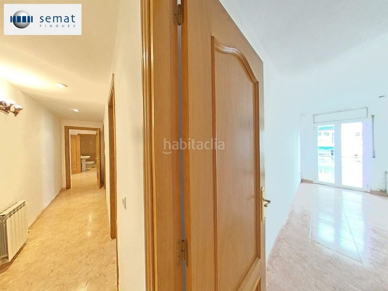 Foto f582c81b-3b47-4185-8fda-1be77a1f7b3d. Pis amb aparcament a Cervera