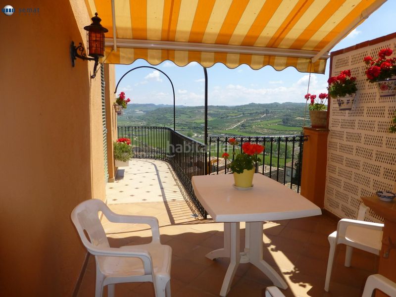 Foto 217a61b7-4710-4239-9e41-60741ff3bf33. Casa amb aparcament a Cervera
