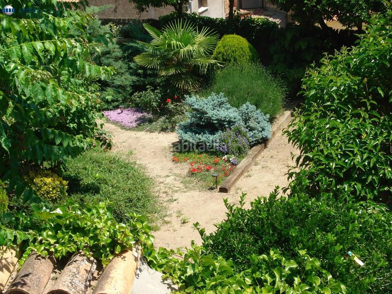 Foto 6d6dee1b-2845-4c09-a1b7-3e46e05a12ac. Casa amb aparcament a Cervera