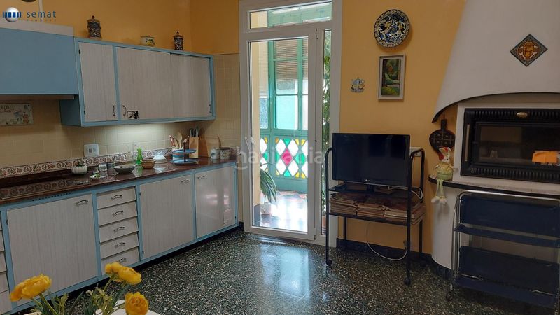 Foto b2a70034-fa8f-4ded-b22b-4a6d0f666941. Casa amb aparcament a Cervera