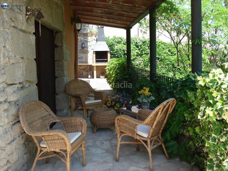 Foto baf87673-6262-4834-91a9-f6340f990a78. Casa amb aparcament a Cervera