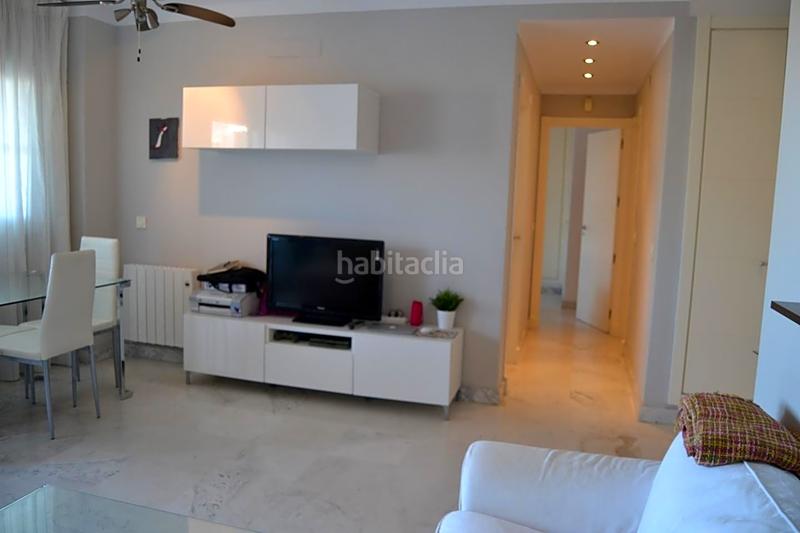 Foto a221f654-a656-41a1-8eea-46be7a9e90d7. Appartamento con riscaldamento parcheggio piscina in Benalmádena