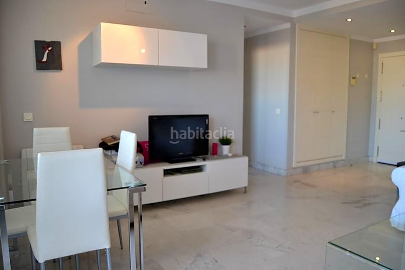 Foto ece0e6d2-d99d-4cbb-9f5c-668e77cd4eb3. Appartamento con riscaldamento parcheggio piscina in Benalmádena