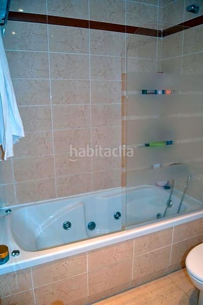 Foto f0d9afa9-c47f-4401-be75-9ed284be65fb. Appartamento con riscaldamento parcheggio piscina in Benalmádena