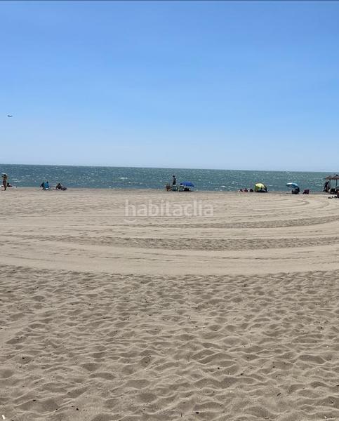 Foto 064e02da-6092-47b5-93f0-935bc29a6517. Casa bifamiliare con parcheggio in Los Álamos Torremolinos