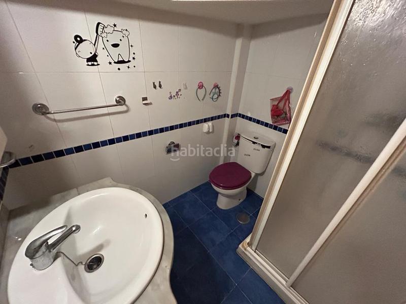 Foto 0ddf6171-a157-42db-bf8d-4b6fdae670ac. Casa bifamiliare con parcheggio in Los Álamos Torremolinos