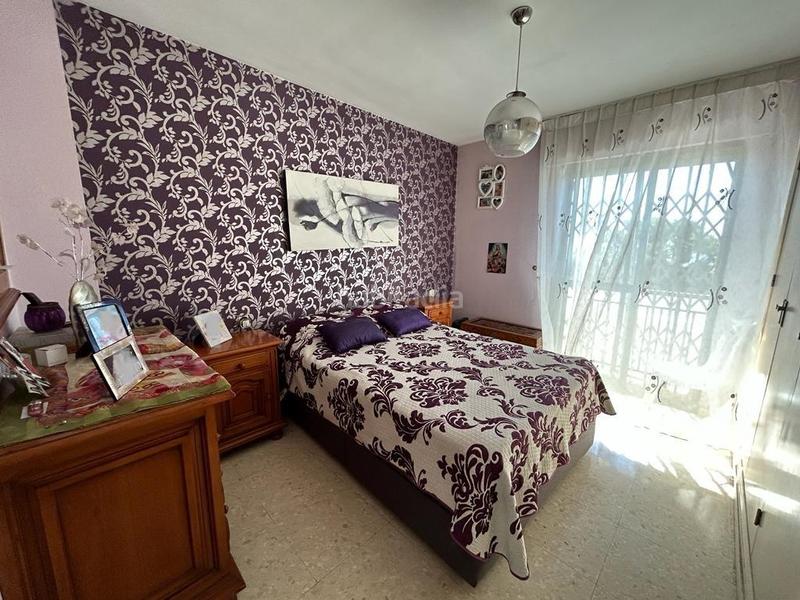 Foto d3644138-4973-4bb9-b06a-f438f93e3243. Casa bifamiliare con parcheggio in Los Álamos Torremolinos