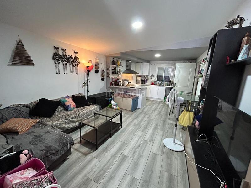 Foto d50eb298-1135-4b33-a057-1b32d9239c9e. Casa bifamiliare con parcheggio in Los Álamos Torremolinos