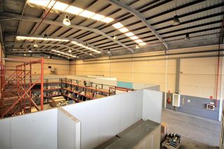 Nau industrial a Capellanía - Retamar
