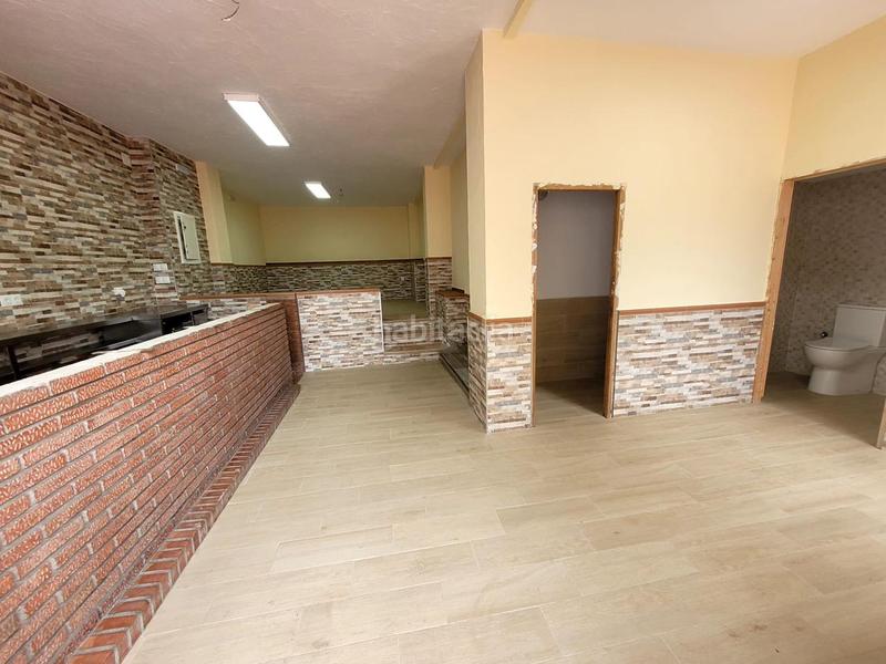 Foto f3325dd1-6f9e-44cf-b190-48e892eccd44. Location local commercial dans Arroyo de la Miel Benalmádena