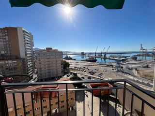 Flat in Ensanche Centro - Puerto