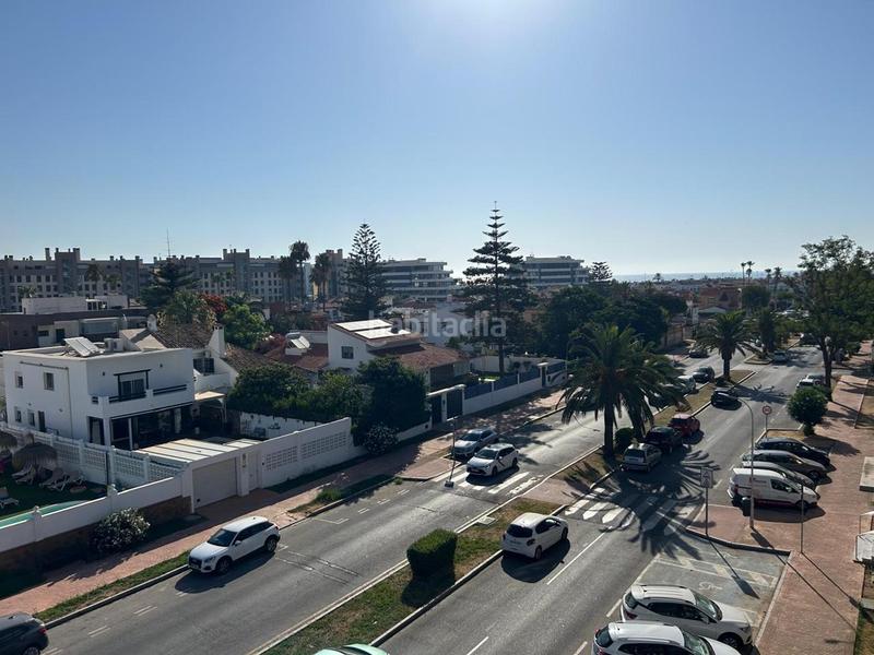 Foto 8a15c516-a23e-4fa7-a582-ebca7fc79aca. Piso en Los Álamos Torremolinos