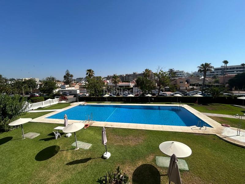 Foto ac1f597d-a4dd-4377-b057-be55b972760e. Piso en Los Álamos Torremolinos