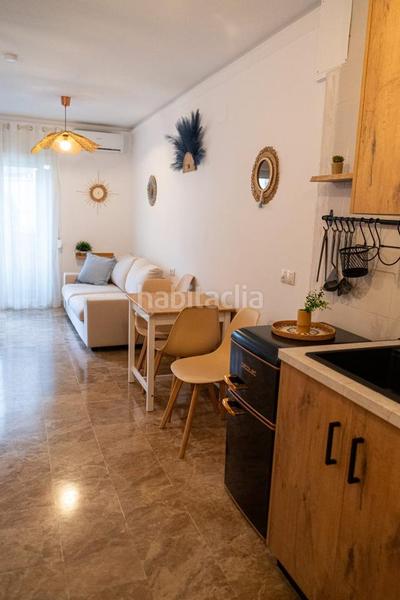 Foto 3ed75f0d-3370-431f-9e03-3c3d04b508fa. Estudi amb calefacció aparcament a El Bajondillo Torremolinos