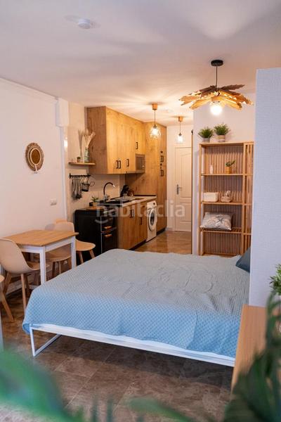 Foto aa13c627-3582-4a11-a4cc-6f1c6f465138. Monolocale con riscaldamento parcheggio in El Bajondillo Torremolinos