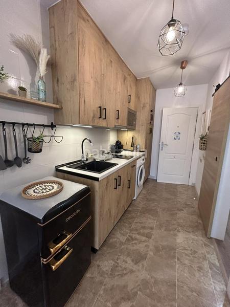 Foto 7ba67fdd-3a44-4b53-a5fb-92d8a7b72331. Studio avec chauffage parking dans El Bajondillo Torremolinos