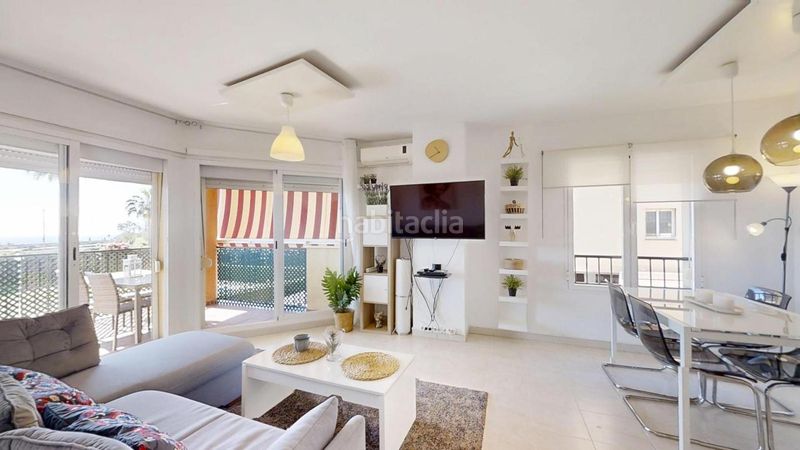 Foto 0c8d92de-729b-4eb3-84d6-e2605b0b6f4c. Pis amb calefacció aparcament piscina a Riviera del Sol Mijas