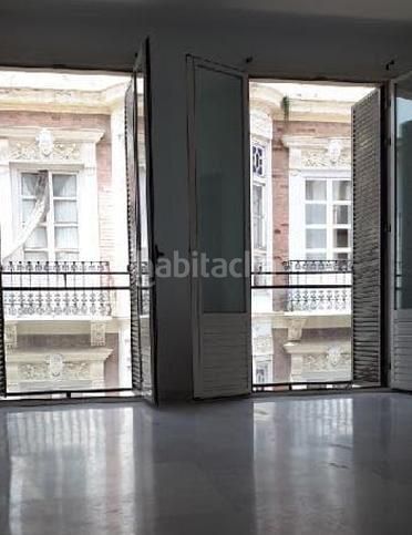 Foto c2f9eefb-38fc-41d9-b1df-23ed38aecd27. Edificio in peña 26 in La Merced Málaga