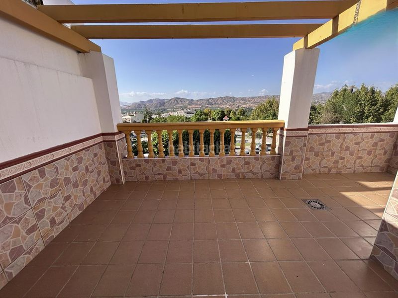 Foto 7eea53cd-b57a-4c68-ab29-87f926e20c14. Casa a schiera in calle jilguero 1 in Cártama pueblo Cártama