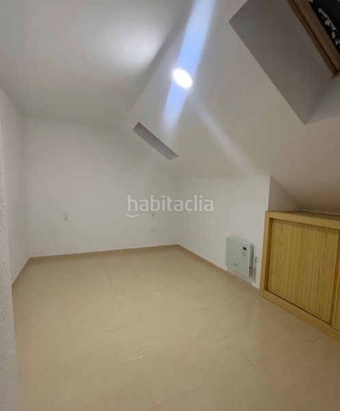 Foto f4ca386c-1549-47d3-b035-0c3391048457. Lloguer dúplex a calle llanos 4 a Pantoja