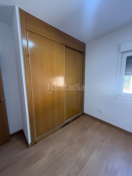 Foto 5a530ef0-0b23-4388-b279-7a667923a6f6. Lloguer pis amb calefacció aparcament a Magán