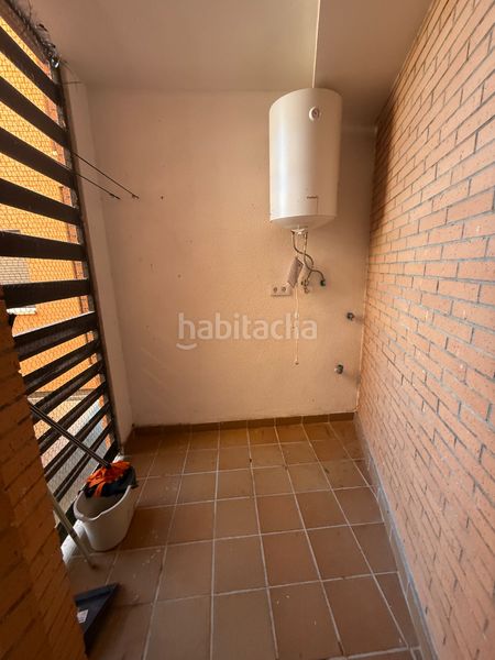 Foto 7f99a9ca-a4ca-492e-9981-14e9dc0e68b7. Lloguer pis amb calefacció aparcament a Magán