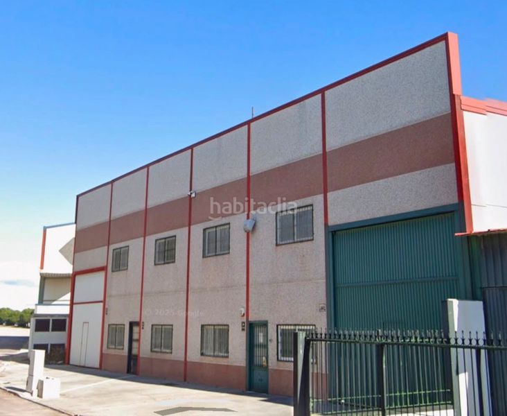 Foto 334bd188-e65a-4d62-b53d-8105b2a3e468. Lloguer nau industrial a panade 12 a Lominchar