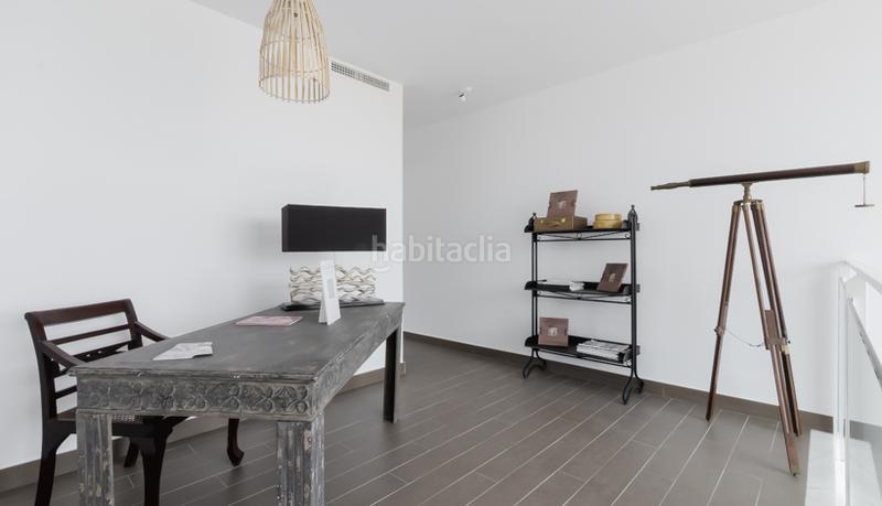 Foto a2878636-07b1-4e88-a050-cbb848ae67c0. Casa adossada amb aparcament piscina a Monte y Mar Santa Pola