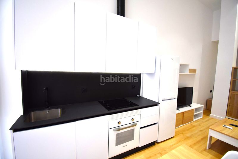 Foto 5d55707a-55fc-41e9-bdbf-62eb9f15cdfe. Lloguer loft a Las Trescientas-San Francisco-Ciudad Vergel Elda