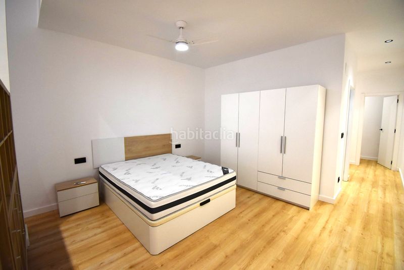 Foto b2960b42-8079-4627-8ca9-d270fd3874cc. Lloguer loft a Las Trescientas-San Francisco-Ciudad Vergel Elda