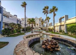 Appartement à Avenida de los españoles 1. Ref.- 10.- piso reformado primera línea de playa - torrevieja