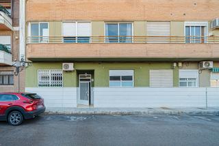 Pis en Calle jorge juan 34. Piso en dolores