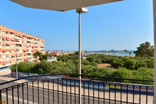 Appartement à Avenida doctor gregorio marañón 33. Ref.- 68 – apartamento a tan solo 100 metros de la playa del ace