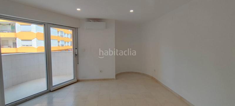 Foto e54403c0-44ef-4af2-8f64-c8a2f30878d1. Piso en avenida de la constitución 44 ref.- 139 – piso en venta en Novelda