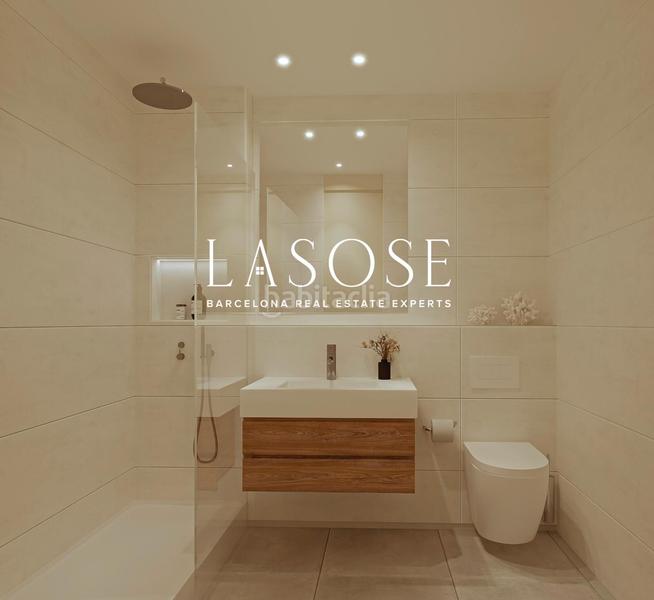 Foto 349d47ed-039c-455f-a688-471d8835cf35. Pis amb calefacció a El Poble Sec - Parc de Montjuïc Barcelona