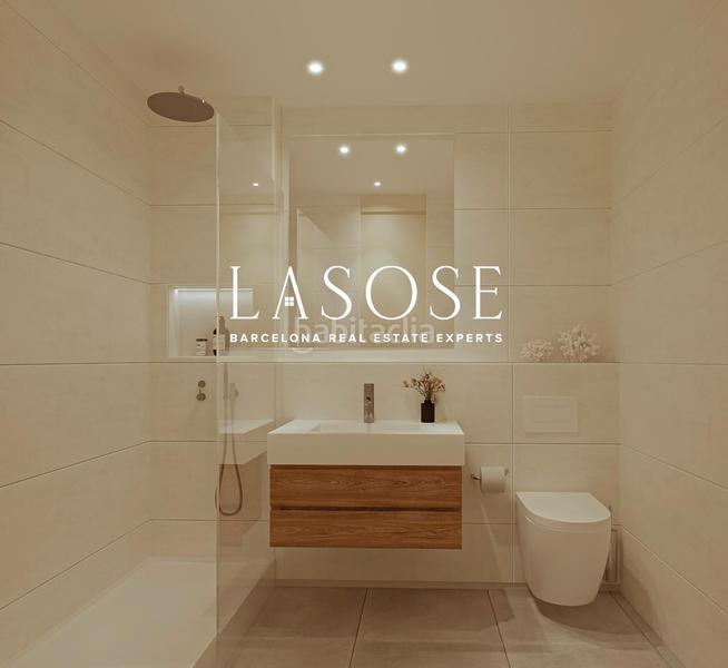 Foto 8eead460-8b24-4d37-98e5-339167cec0d8. Pis amb calefacció a El Poble Sec - Parc de Montjuïc Barcelona