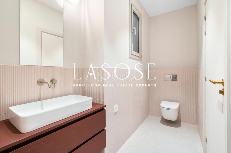 Foto 24651999-35bd-453b-8393-e67cbf0c34ad. Flat with heating in Barri de les Corts Barcelona