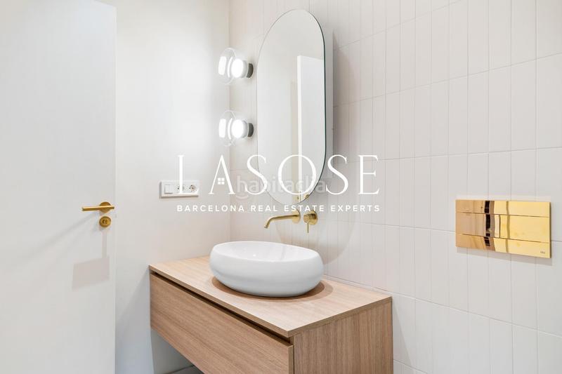 Foto b72e4665-e3b4-4474-a249-308fff91103b. Flat with heating in Barri de les Corts Barcelona