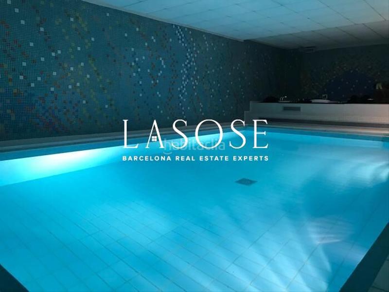 Foto 3fc48bd7-01ee-4f52-aaaa-2c617b3f3dec. Casa lujosa casa con piscina en esplugues en Ciutat Diagonal Esplugues de Llobregat