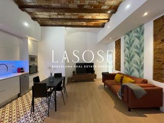 Location Appartement  Carrer jaume giralt. Acojedor piso en alquiler de dos habitaciones en el corazón del