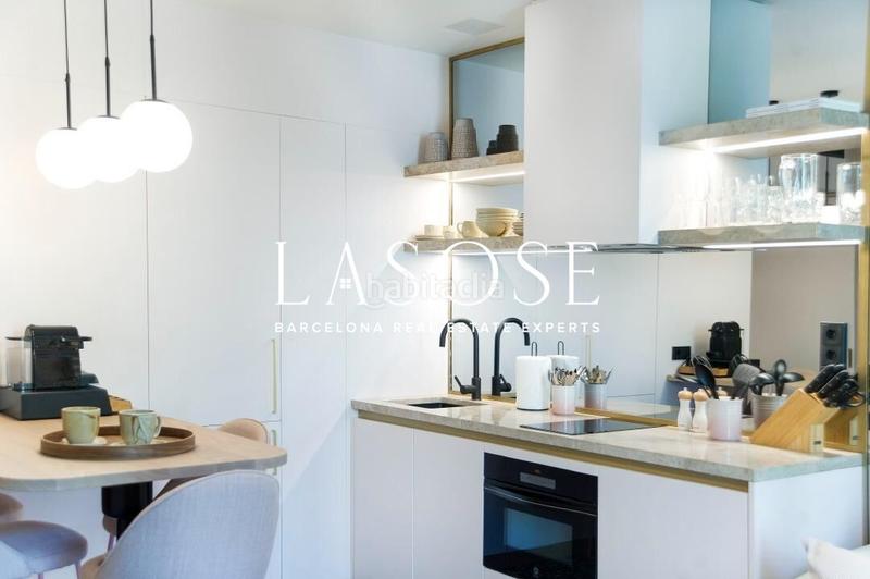 Foto efe1a85a-b880-4e3b-a558-67f125d9a3ef. Alquiler piso impresionante piso de dos dormitorios con patio en alquiler en la dreta de leixample en Barcelona
