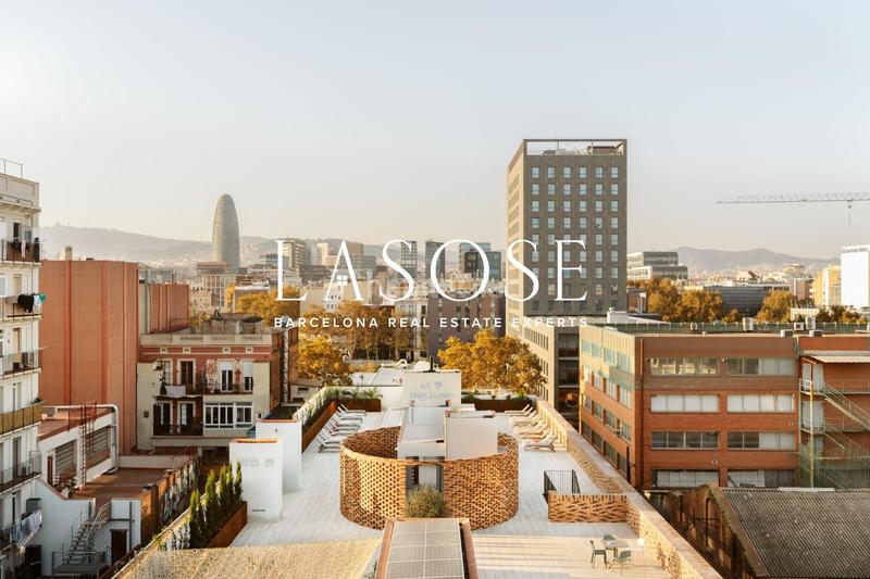 Foto ea5552ee-9789-4ea4-ac02-682267c4cff6. Alquiler apartamento exclusivo apartamento de un dormitorio en un lujoso coliving a pocos metros de la playa de bogatell en Barcelona