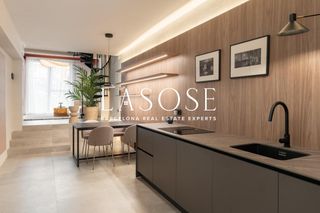 Lloguer Apartament  Carrer de pallars. Elegante dúplex de diseño en alquiler en poblenou