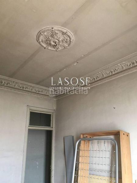 Foto fe7338c9-1b04-494f-b244-e7db76e2d1ae. Appartement dans Sant Antoni Barcelona