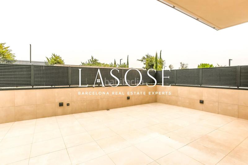 Foto 8f1aac27-92f0-4322-8884-8deb0a871d40. Location rez-de-chaussée avec chauffage parking piscine dans Sitges